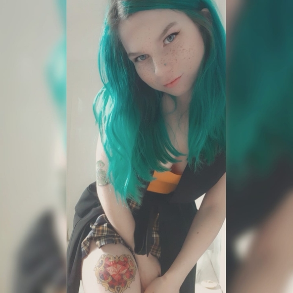 Meet your Posher, Jessica - Picture 1 of 1